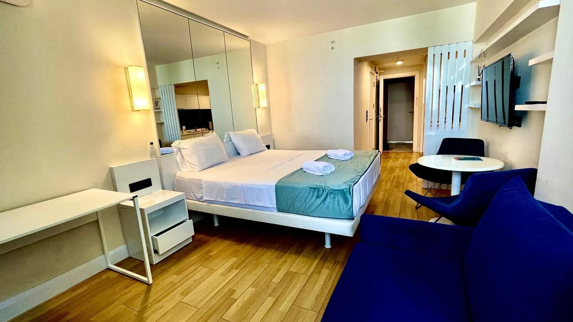 Marvella Orbi City Sea View Batumi Apartment