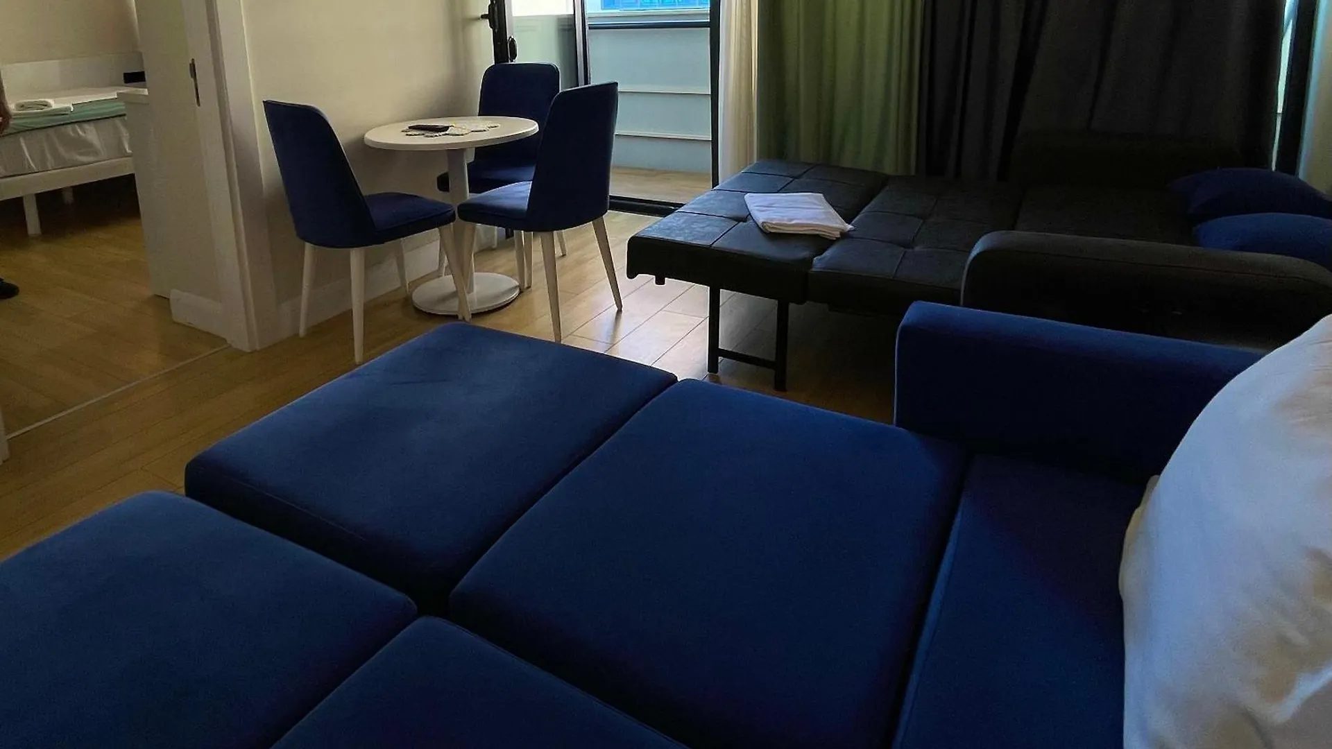 Marvella Orbi City Sea View Batumi 0*,