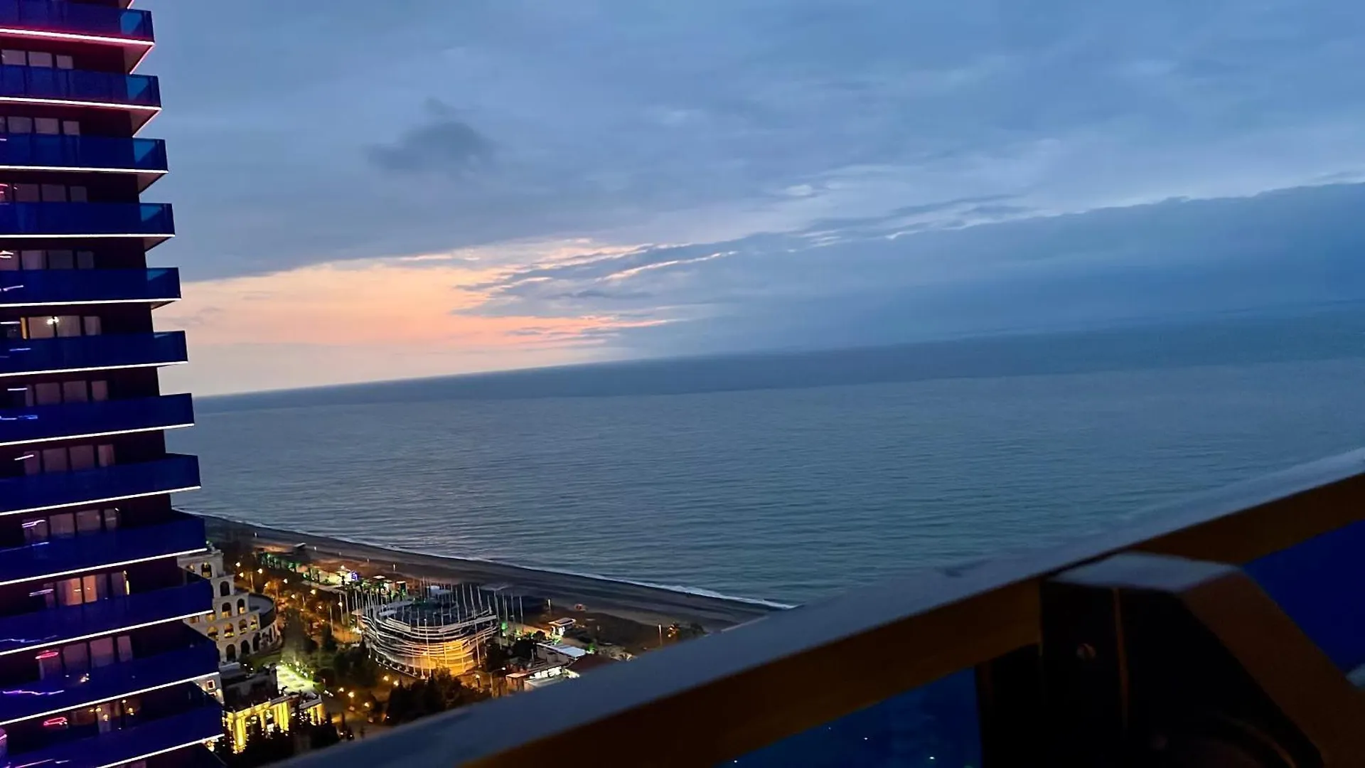 Marvella Orbi City Sea View Batumi Apartment